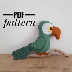 diy parrot     ornaments pattern tropical bird   patterns felt pdf