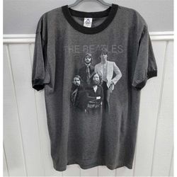 y2k beatles tittenhurst photoshoot t-shirt | size: large