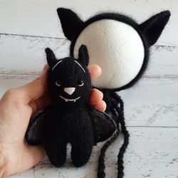 newborn bat bonnet and stuffed toy. knitted baby photo prop. halloween outfit