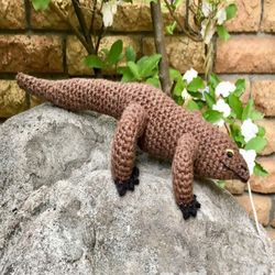 komodo dragon crochet pattern