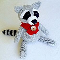 raccoon crochet pattern