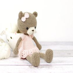 amigurumi teddy bear pattern and tutorial with photos - teddy girl in a dress