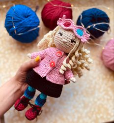 luna lovegood is a doll for a girl with removable clothes, great gift for christmas, game doll