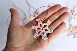 set 10 crocheted christmas snowflakes, christmas ornaments, lace snowflakes