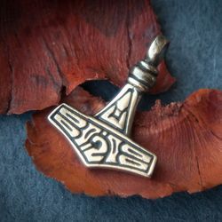 small thors hammer pendant. norse viking jewelry. mjolnir pendant. pagan necklace