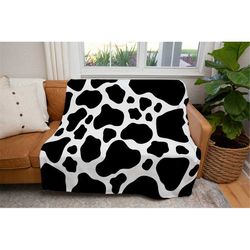 animal spotted blanket, dalmatian spotted blanket, spotted blanket