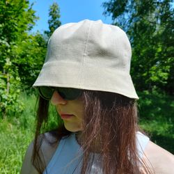 Lightweight and breathable linen bell hat. Beige bucket hat from the sun. Summer panama hat tulip for hot weather.