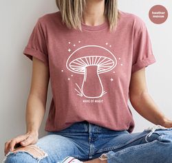 mushroom sweatshirt, mushroom gifts, minimalist shirts, mushroom shirts, aesthetic mushroom t-shirt, mushroom graphic te