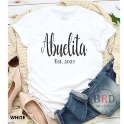 abuelita est 2023, pregnancy announcement, gift for abuelita, gift for grandma, baby announcement, spanish grandma gift,