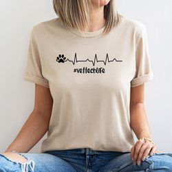 veterinarian shirt, vet tech, paw shirt, veterinarian gift, animal lover shirt, cat lover gift, vet tech week, veterinar