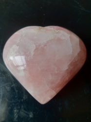 rose quartz heart: symbolic gift of love and serenity for elegant decor