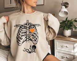 skeleton halloween maternity sweatshirt, skeleton maternity shirt, pregnancy sweater,