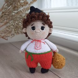 kotyhoroshko, charming hero, fairy tale character, ukrainian culture, ukrainian cossack, knitted cossack toy