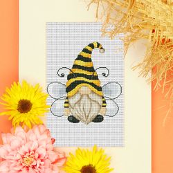 bee, cross stitch pattern, gnome cross stitch, counted cross stitch, summer cross stitch