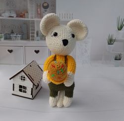 crochet mouse