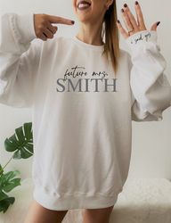 custom future mrs sweatshirt, personalized new mrs shirt, engagement gift, bride to be gift, bridal t-shirt, bride hoodi