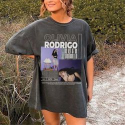 vintage olivia rodrigo t-shirt, olivia rodrigo guts shirt, olivia rodrigo new song shirt, vampire shirt, olivia rodrigo