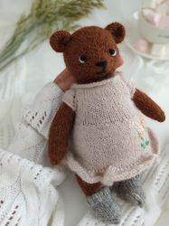 teddy bear knitting pattern. animal toy pattern. stuffed knitted doll