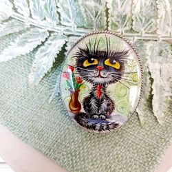 brooches for women: grey stripped kitten pin, mother of pearl designer jewelry, hand painted shell with wonderful kitty