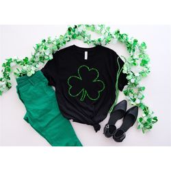 womens st pattys shirt, glitter shamrock tee, st patricks day shirt, womens st paddys, cute st pattys shirt, st pattys w