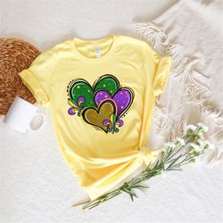 mardi gras heart shirt , adult mardi gras shirt , new orleans tee ,womens graphic tee , nola shirt , fat tuesday shirt,