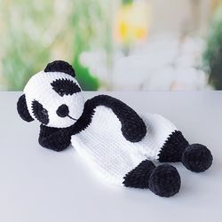 pattern crochet animal panda, baby panda comforter, crochet snuggler toys, amigurumi lovey, pdf tutorial in english.