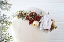 winter flower crown holiday crown berry pine floral crown christmas hair accessories pinecone hair wreath christmas phot