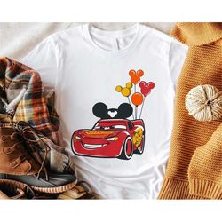 lightning mcqueen car with mickey balloon disney pixars cars t-shirt disney trip 2023 sweatshirt hoodie vacation 2023 gi
