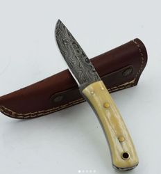 custom made damascus blade hunting knife