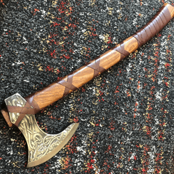 customizable damascuse axe 22inchs with wooden handel and leather sheath