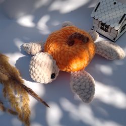 crochet plush turtle - pumpkin. halloween. pumpkin. plush turtle.