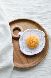 fried egg crocheted rattle, cute crochet rattle play food for baby