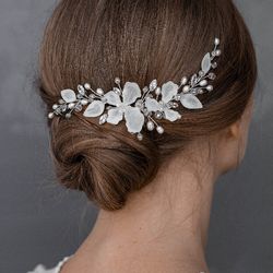 bridal flower hair piece with pearls and cz crystals, delicate wedding headpiece with leaves, white floral hair jewelry