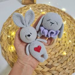 set of 2 baby toy 6-12 month, crochet newborn toys, crochet baby rattle, bunny photography, newborn toys, newborn toys