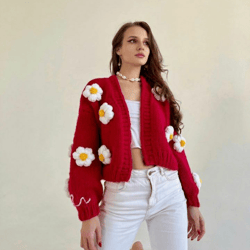 floral cardigan, big flowers cardigan, chamomile cardigan, handmade oversize cropped cardigan, chunky knit cardigan