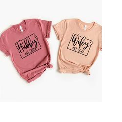 wifey hubby shirts, custom matching shirt, couple shirts, husband wife shirt, personalized couple graphic tee, best coup