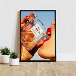 woman drinking perfume poster art canvas, luxury fashion pictures wall art, teen  girl room decor, canvas wall art, gift