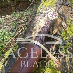 knights templar sword with leather scabbard with belt. en45 spring steel blade larp