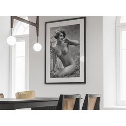 nude woman poster, vintage prints, nude wall art, bathroom wall art print,  nude photos, nude woman print, nude photogra