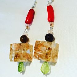 unique handmade fantasy earrings,made with natural dry rose petals in epoxy resin,red coral beads,agathe beads,decorated