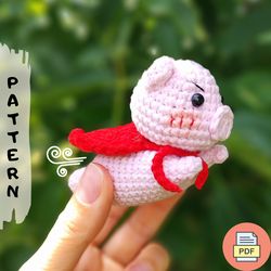 super hero pig amigurumi crochet pattern, crochet animal pdf pattern & mini video tutorial (eng)