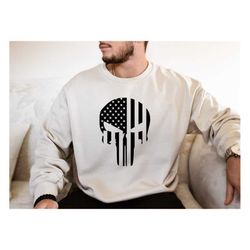 american flag punisher skull sweatshirt, skull flag shirt, patriotic skull sweatshirt, 4th of july usa flag tee, indepen