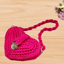 a crochet heart bag pattern