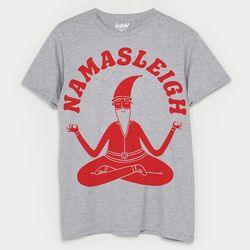 namasleigh yoga santa men's christmas t-shirt