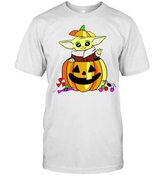 baby yoda in pumpkin happy halloween shirt