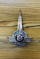 morris minor bonnet emblem