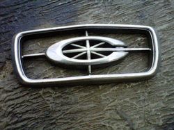 toyota corona rt400 front grill emblem