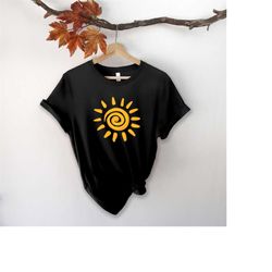 Sun Graphic Tee, Summer Shirt, Sun Shirt, Sun T-Shirt, Summer Vacation Shirt, Sunshine Shirt, Retro Sun Shirt