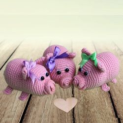 mini pig keychain, crochet pig, pig amigurumi, crochet bag charm, pig cute keychain, small pink pig farm animal, amiguru