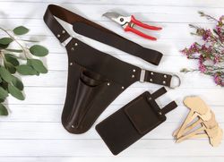 leather florist tool bag hori-hori pocket, leather tool belt, leather gardening belt, engraved florist bag phone pocket